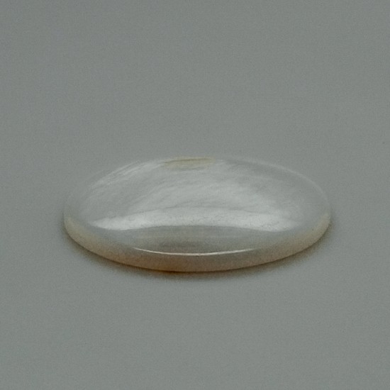 Mother Of Pearl  7.84 Ct Lab Tested
